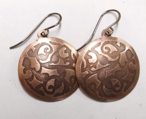 Judy Larson's Cupcake Wrapper Earrings - , Contemporary Wire Jewelry, How To Punch Holes, Hole Punching, Punch A Hole, Design, rolling mill earrings